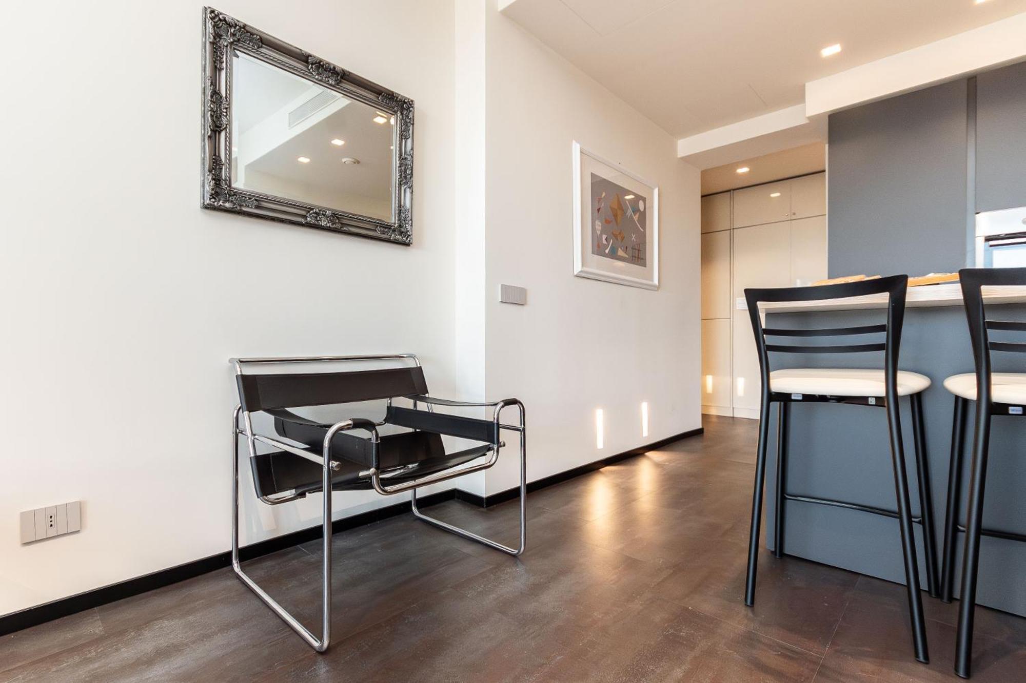 Free Parking In Luxury With View - Steps To Brignole Train Station Appartamento